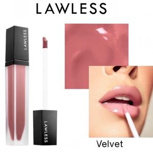 LAWLESS Beauty Lip Shine Lip Gloss VELVET